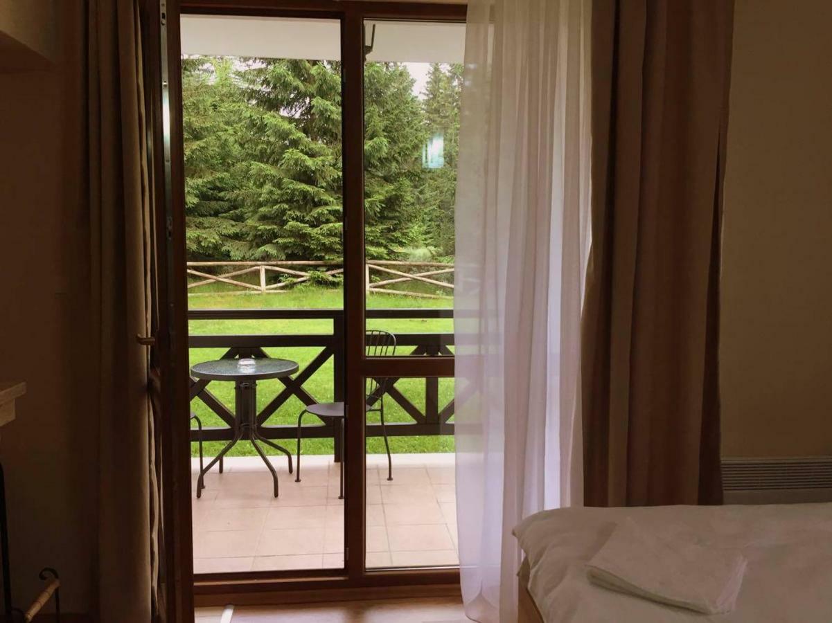 Northstar Ski Apartment in Mountain Lake Hotel Pamporovo Buitenkant foto